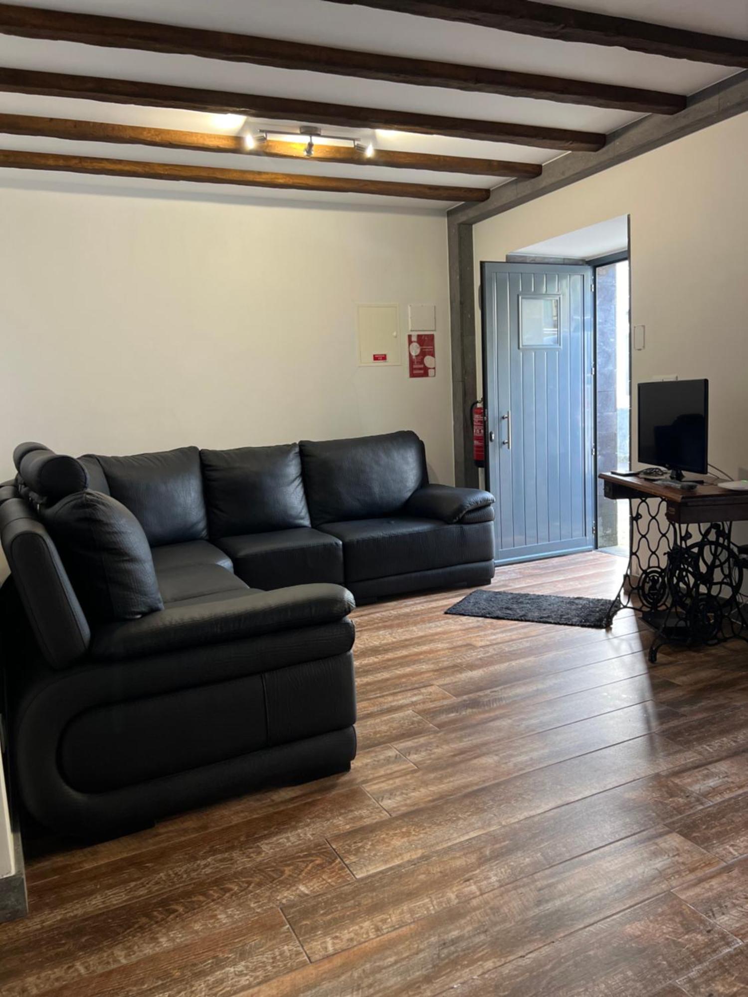 Casa A 5 Minutos A Pe Da Praia Понта-Делгада Экстерьер фото